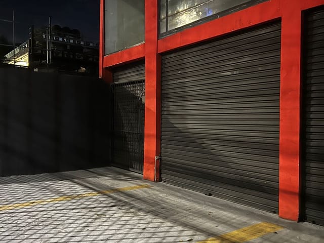 Galpão / Barracão com 260m², à venda ou para alugar, no bairro Piratininga em Osasco