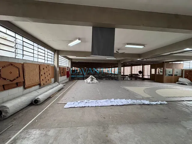Galpão / Barracão com 5443m², para alugar, no bairro Parque Industrial Mazzei em Osasco