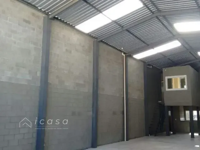 Galpão / Barracão com 250m², para alugar, no bairro Residencial Esperança em Caçapava