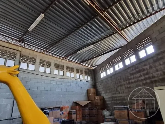 Galpão / Barracão com 405m², à venda ou para alugar, no bairro Jardim Satélite em São Paulo