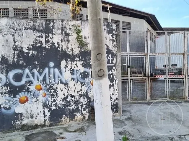 Galpão / Barracão com 405m², à venda ou para alugar, no bairro Jardim Satélite em São Paulo