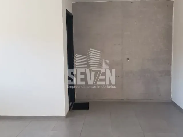Galpão / Barracão com 300m², para alugar, no bairro Parque Hipódromo em Bauru