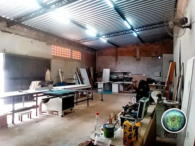 Galpão / Barracão com 115m², para alugar, no bairro Centro em Votorantim