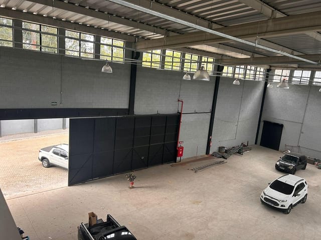 Foto do Galpão / Barracão - Galpão para locação em  Ferraz de Vasconcelos, SP | Imobiliária Villela Imóveis