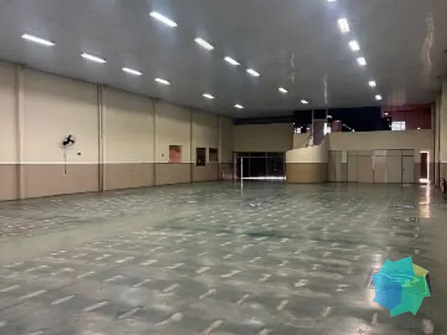 Galpão / Barracão com 1300m², para alugar, no bairro Vila Nova em Salto