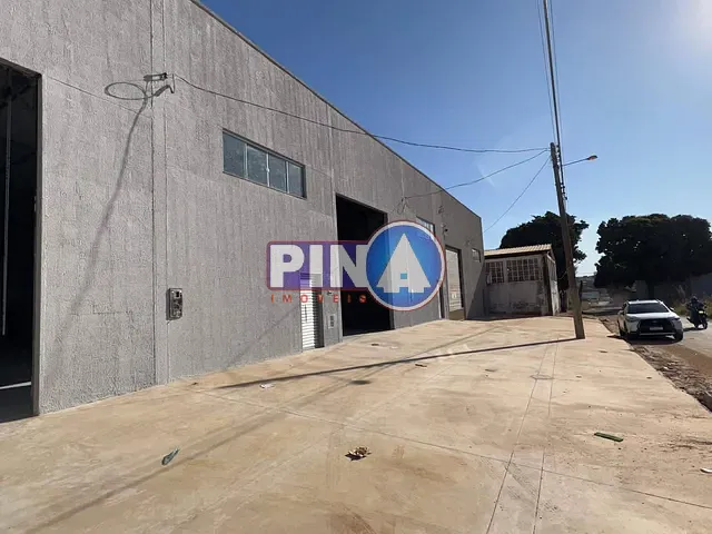 Galpão / Barracão para alugar, no bairro Vila Nossa Senhora de Lourdes em Aparecida de Goiânia
