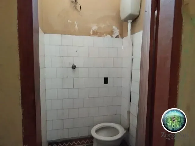 Galpão / Barracão com 110m², para alugar, no bairro Parada do Alto em Sorocaba
