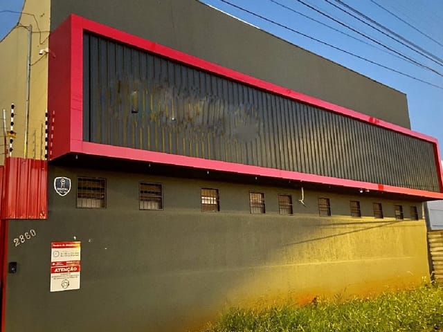 Foto do Galpão / Barracão - Barracão  com 800 m². Analisa 40% permuta - próximo a Av Madacarú, Maringá, PR | Villeman Imóveis