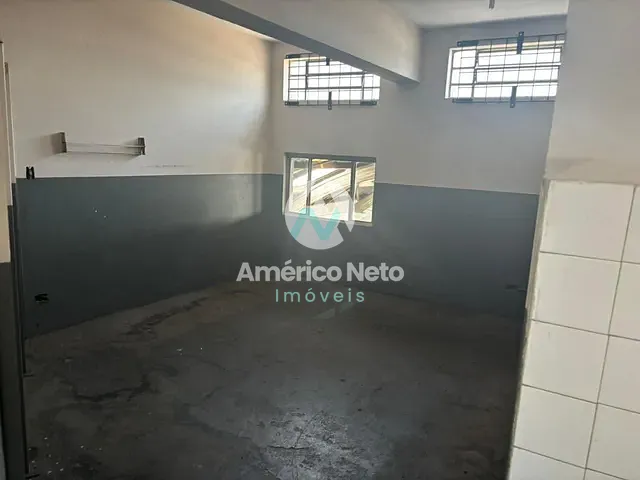 Galpão / Barracão com 730m², para alugar, no bairro Centro em São Caetano do Sul