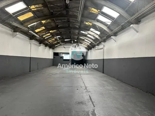 Galpão / Barracão com 730m², para alugar, no bairro Centro em São Caetano do Sul