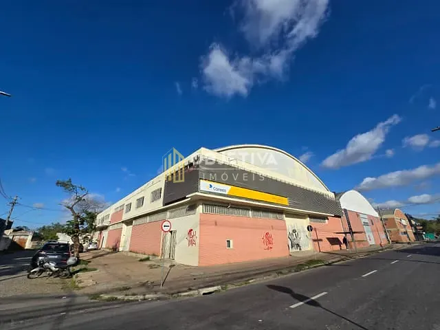 Galpão / Barracão para alugar, no bairro Navegantes em Porto Alegre