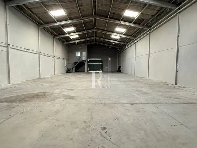 Galpão / Barracão com 2000m², para alugar, no bairro Praça em Tijucas