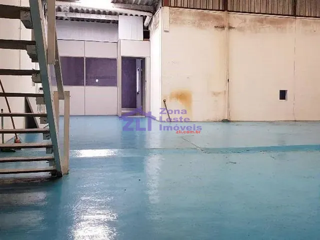 Galpão / Barracão com 250m², à venda, no bairro Jardim Vila Formosa em São Paulo