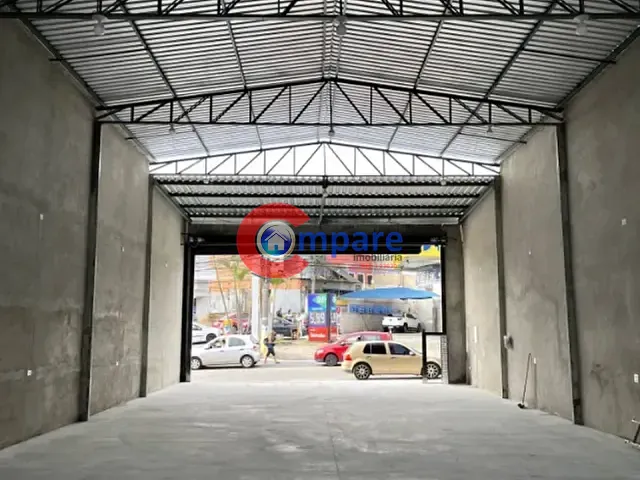 Galpão / Barracão para alugar, no bairro Jardim São Paulo em Guarulhos