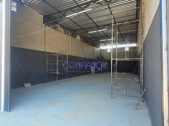 Galpão / Barracão para alugar, no bairro Campo Grande em Rio de Janeiro