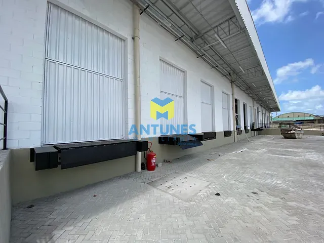 Galpão / Barracão com 2559m², para alugar, no bairro Prazeres em Jaboatão dos Guararapes