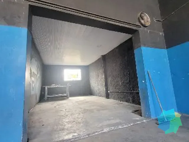 Galpão / Barracão com 121m², para alugar, no bairro Vila Henrique em Salto