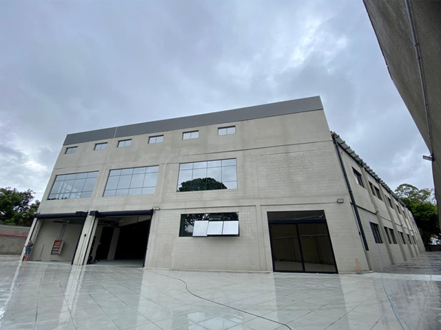 Galpão / Barracão com 4571m², para alugar, no bairro Lapa de Baixo em São Paulo