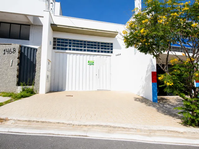 Galpão / Barracão para alugar, no bairro Jardim dos Ipês I em São João da Boa Vista