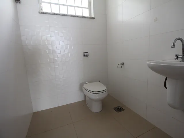 Galpão / Barracão para alugar, no bairro Jardim dos Ipês I em São João da Boa Vista