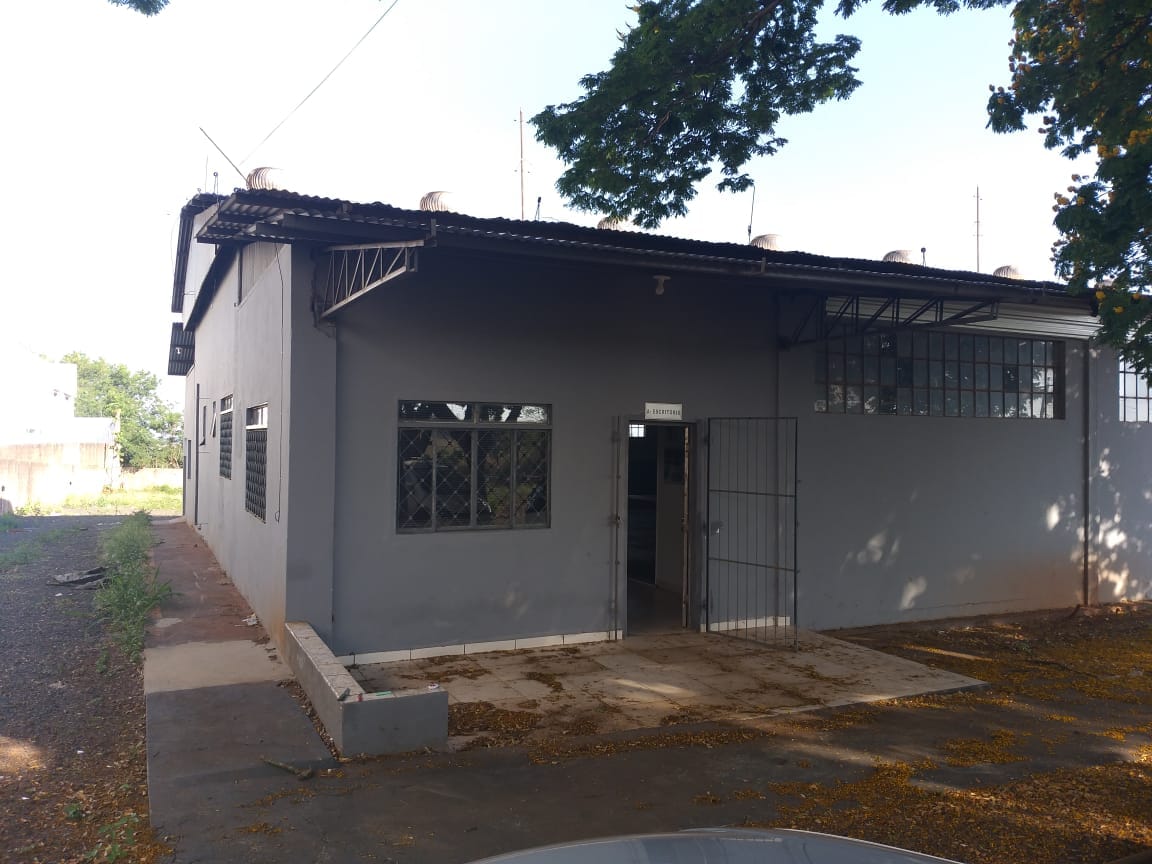 https://static.arboimoveis.com.br/BA0066_ANDS/9f0d8a579268471a8e4f9812f3a274d11569348921592.jpg
