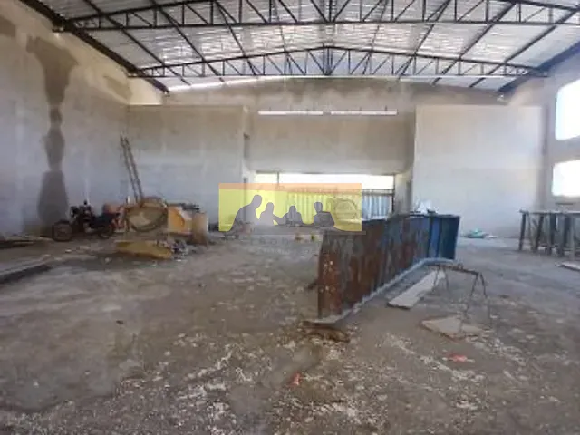 Galpão / Barracão com 1020m², para alugar, no bairro Barão Geraldo em Campinas