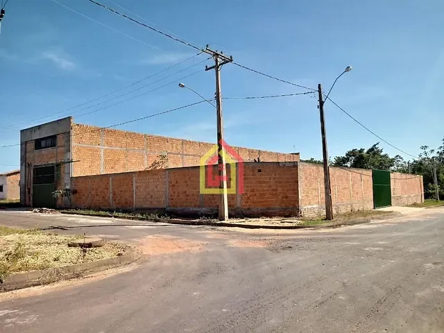 Galpão / Barracão com 1200m², à venda ou para alugar, no bairro Cidade Jardim em Marabá
