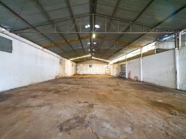 Galpão / Barracão com 5500m², para alugar, no bairro Jardim do Luar (Fazendinha) em Santana de Parnaíba