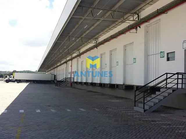 Galpão / Barracão com 1447m², para alugar, no bairro Prazeres em Jaboatão dos Guararapes