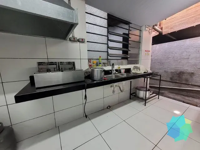 Galpão / Barracão com 190m², para alugar, no bairro Vila Henrique em Salto