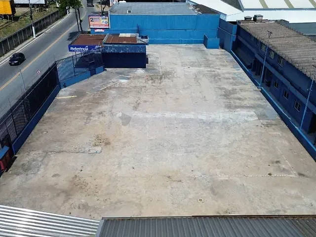 Galpão / Barracão com 1700m², para alugar, no bairro Limão em São Paulo