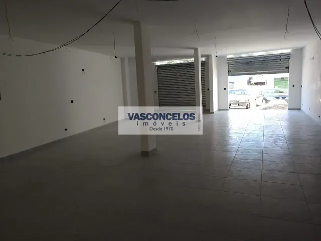 Galpão / Barracão com 376m², à venda ou para alugar, no bairro Eugênio de Mello em São José dos Campos