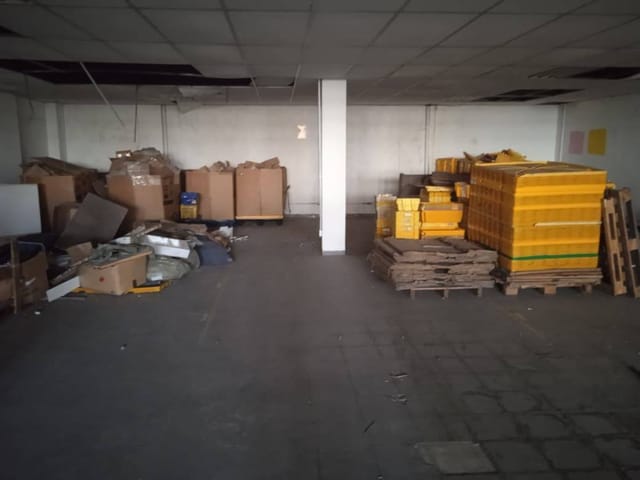 Galpão / Barracão com 1400m², para alugar, no bairro Vila Monumento em São Paulo