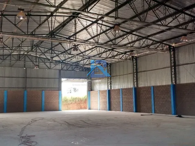 Galpão / Barracão com 1445m², para alugar, no bairro Bairro dos Pintos em Itatiba