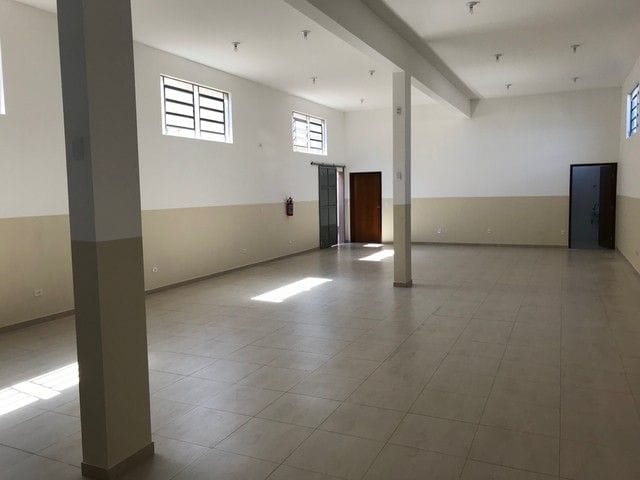 Foto do Galpão / Barracão - Galpão para alugar, 330 m² por R$ 5.500,00/mês - Jardim Nova República - São José dos Campos/SP | INDEPENDENCE NEGOCIOS IMOBILIARIOS LTDA