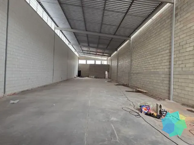 Galpão / Barracão com 487m², para alugar, no bairro Jardim Panorama em Salto