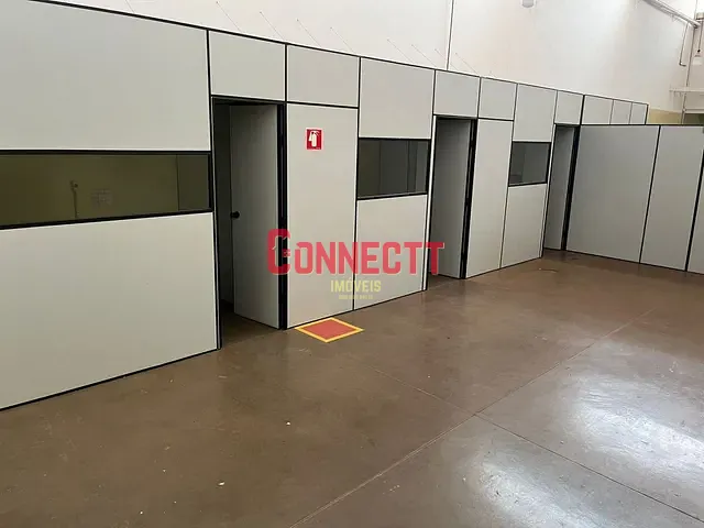 Galpão / Barracão com 540m², à venda, no bairro Vila Tiberio em Ribeirão Preto