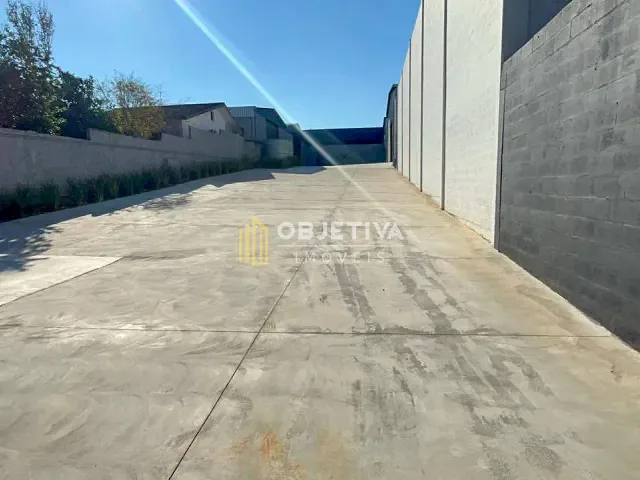 Galpão / Barracão à venda, no bairro Operário em Novo Hamburgo