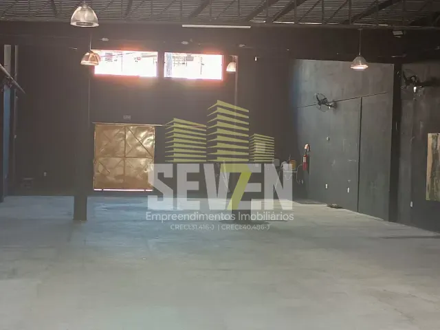 Galpão / Barracão com 400m², à venda ou para alugar, no bairro Vila Seabra em Bauru