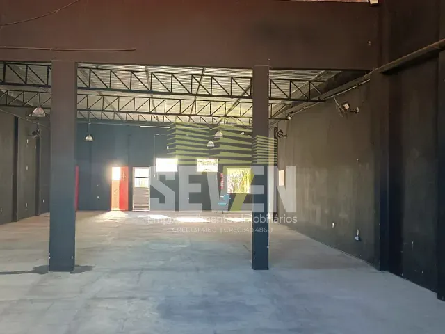 Galpão / Barracão com 400m², à venda ou para alugar, no bairro Vila Seabra em Bauru