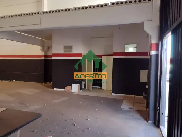 Galpão / Barracão com 330m², para alugar, no bairro Umuarama em Araçatuba