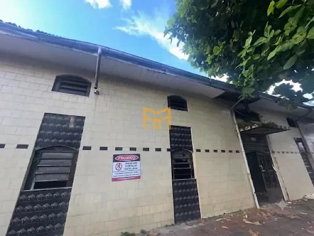 Galpão / Barracão com 309m², à venda, no bairro Cremação em Belém