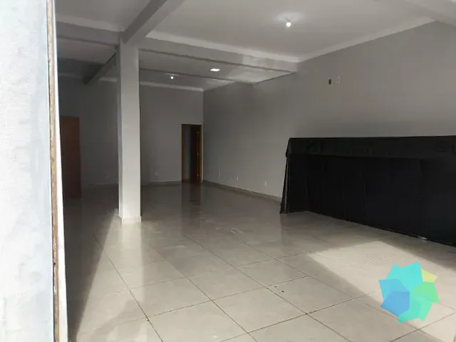 Galpão / Barracão com 80m², para alugar, no bairro Jardim Taquaral em Salto