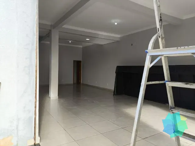 Galpão / Barracão com 80m², para alugar, no bairro Jardim Taquaral em Salto