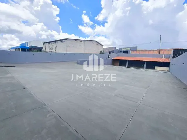 Galpão / Barracão com 1410m², à venda ou para alugar, no bairro Parque Industrial Zona Norte, Apucarana/PR em Apucarana