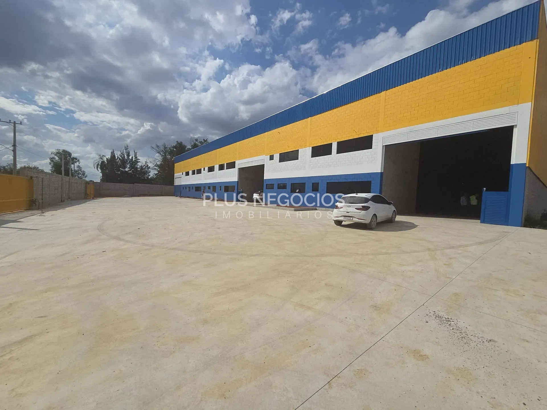 Depósito-Galpão, 1270 m² - Foto 1