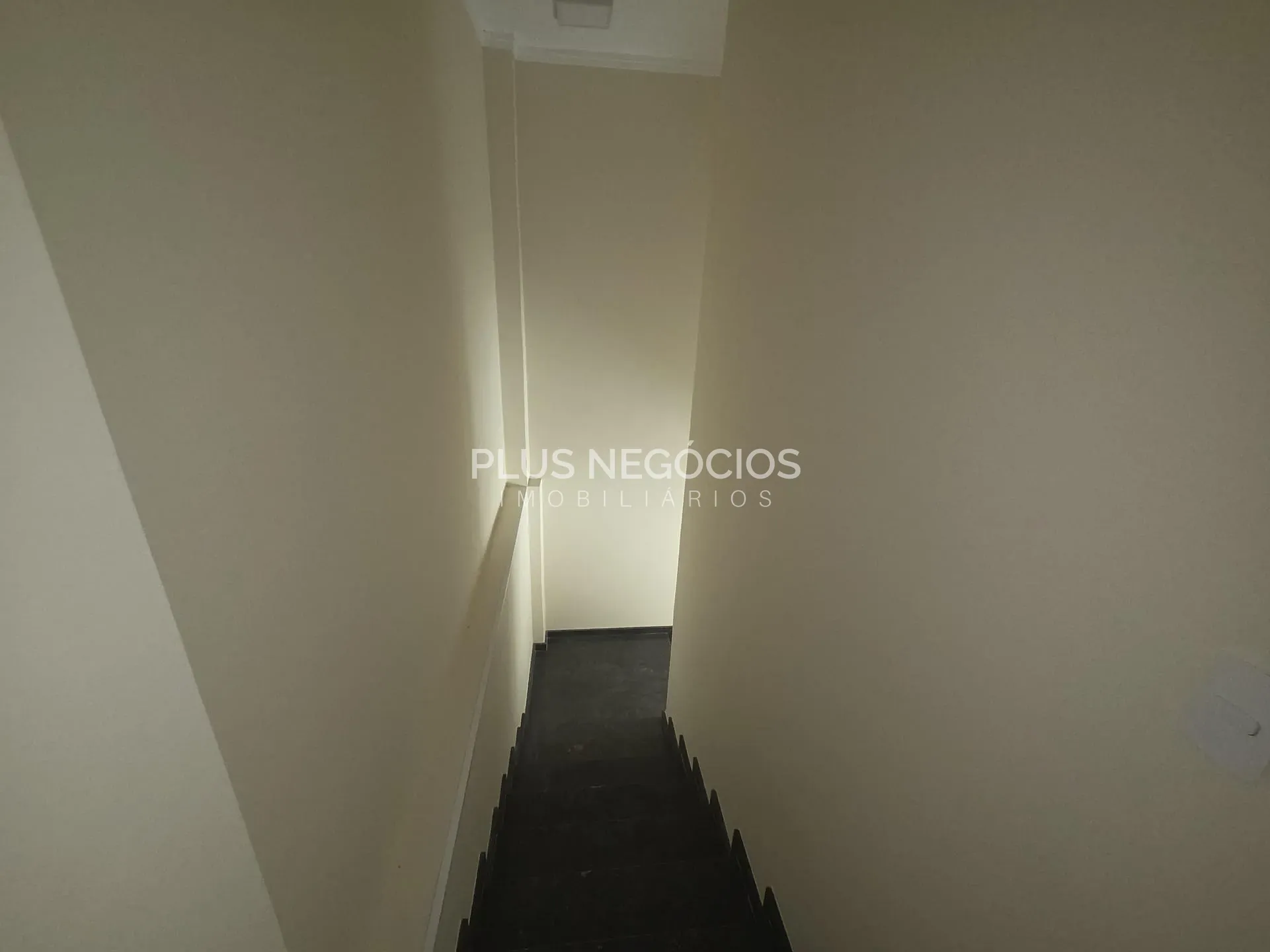 Depósito-Galpão, 1270 m² - Foto 9