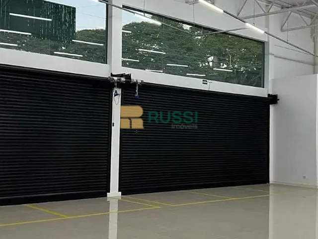 Galpão / Barracão com 312m², à venda, no bairro Vila Letônia em São José dos Campos