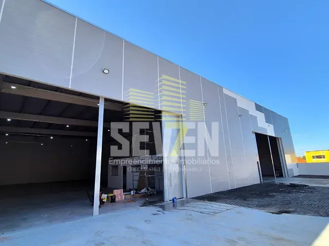 Galpão / Barracão com 1757m², à venda ou para alugar, no bairro Jardim Antártica em Bauru