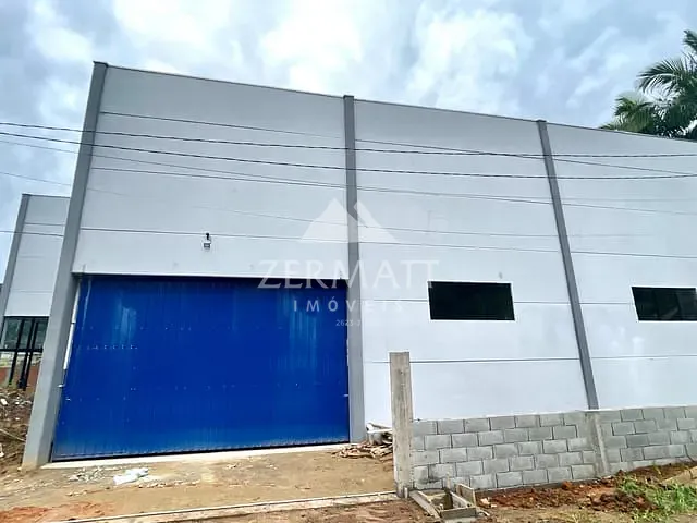 Galpão / Barracão com 600m², para alugar, no bairro Itoupavazinha em Blumenau